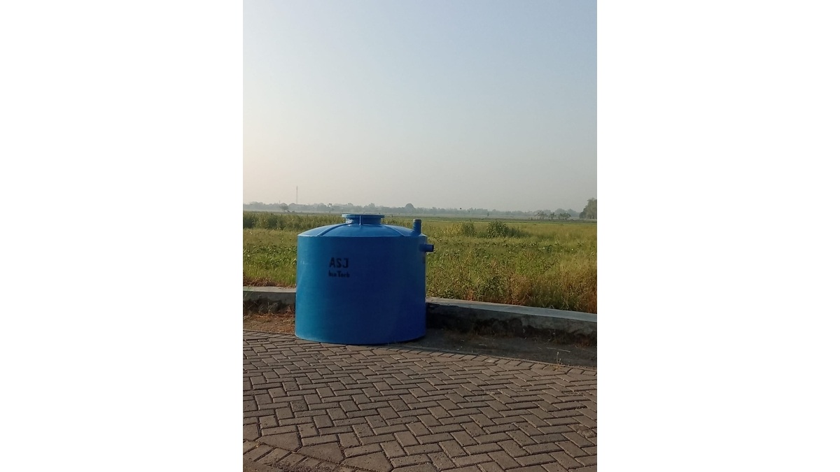 Pengiriman Bio Septictank 2000 L Custom di Perumahan Jombang